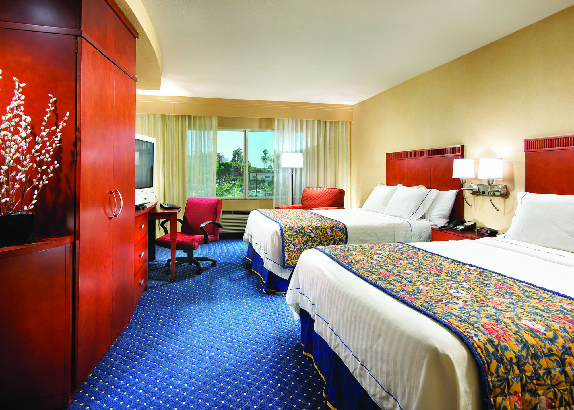 Courtyard By Marriott Anaheim Resort/Convention Center Exterior photo