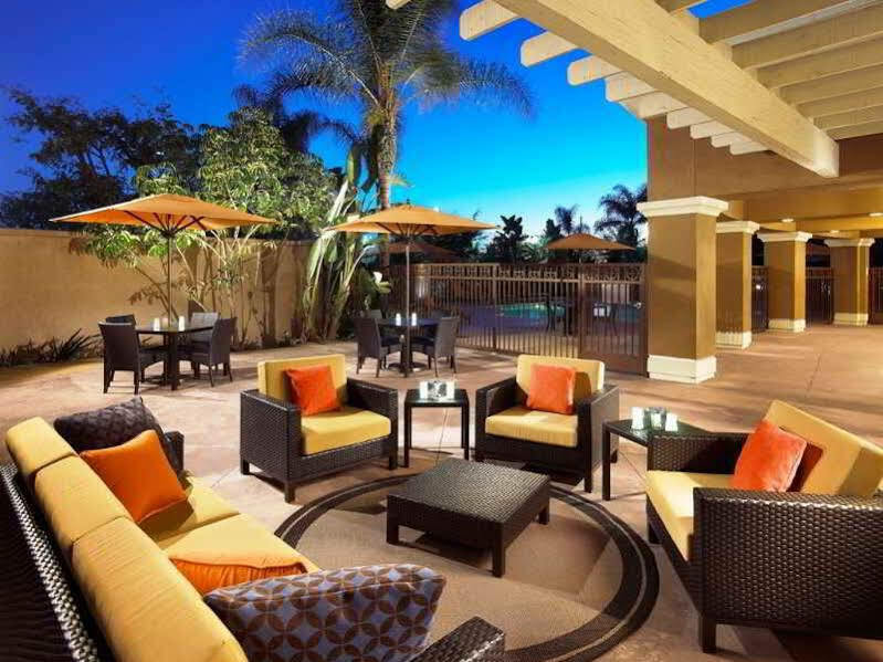 Courtyard By Marriott Anaheim Resort/Convention Center Exterior photo